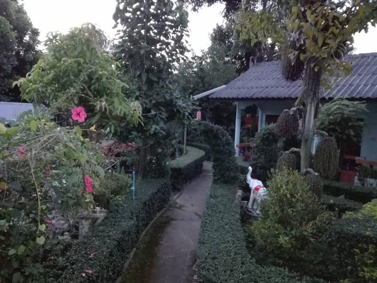 Mr Jan Guesthouse Pai Exterior foto